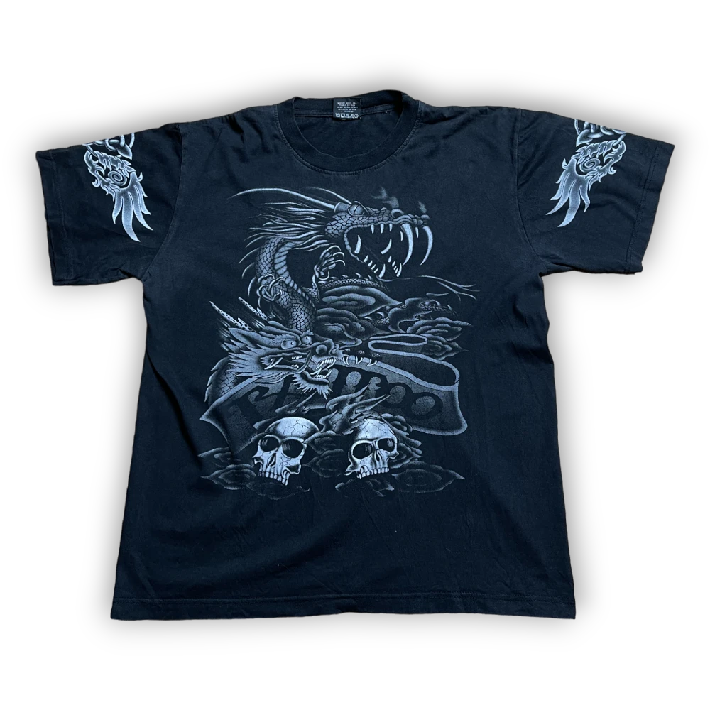 Streetwear Y2K Dragon tshirt in black